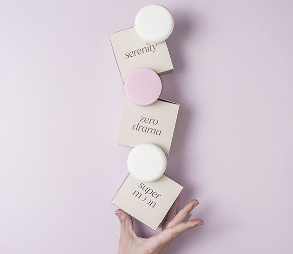 Caja de la línea de sólidos (Limpiador Facial, Champú y Acondicionador) de Unavida